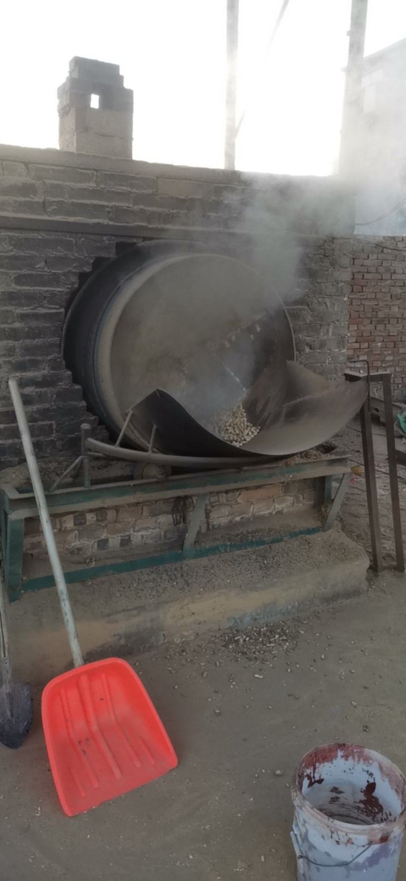 河北原味铁锅炒花生原味熟花生大量出售价格合理质量可靠