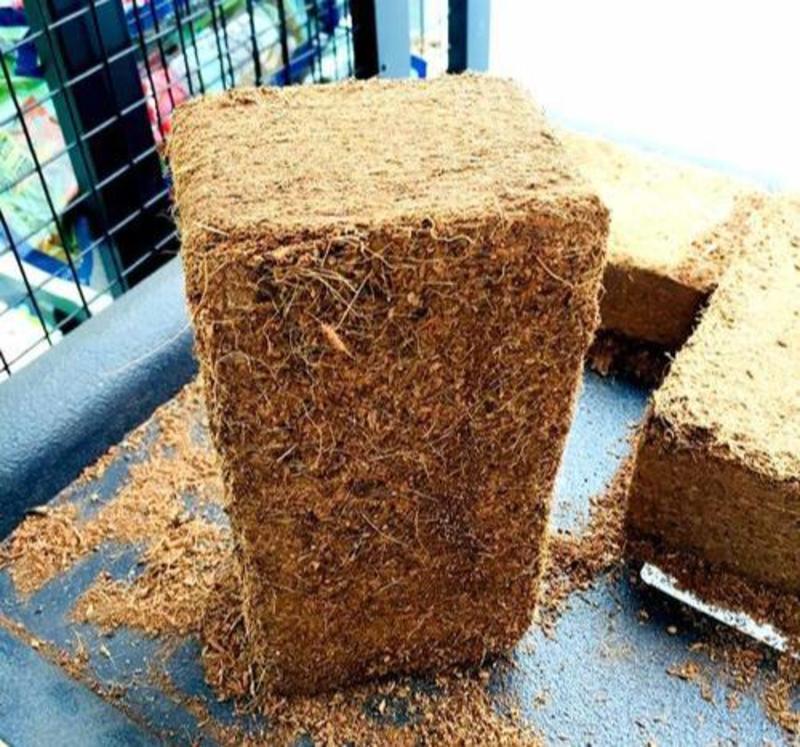 椰砖营养土通用型耶砖椰糠椰土批发养花种菜椰壳砖脱盐花土