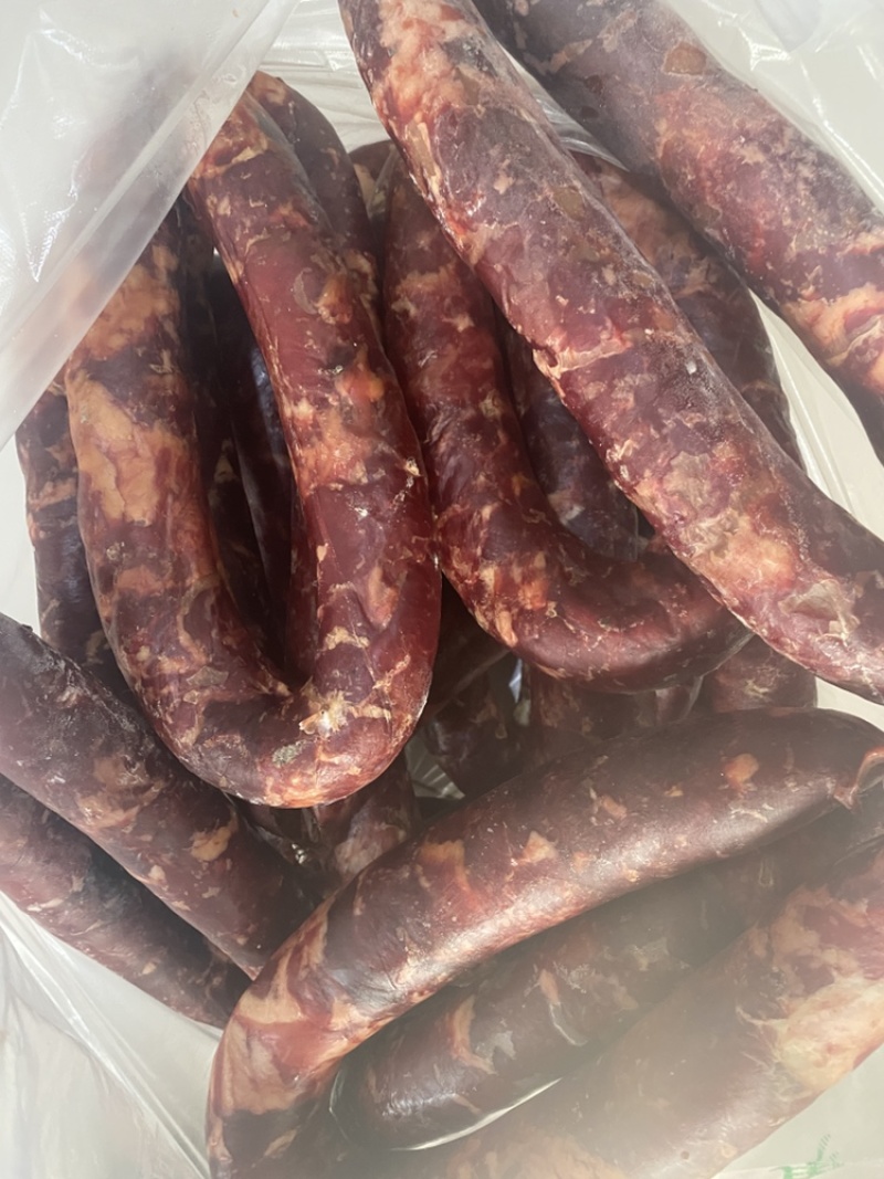 熏马肠，纯马肉块灌制，可发全国，一手货源