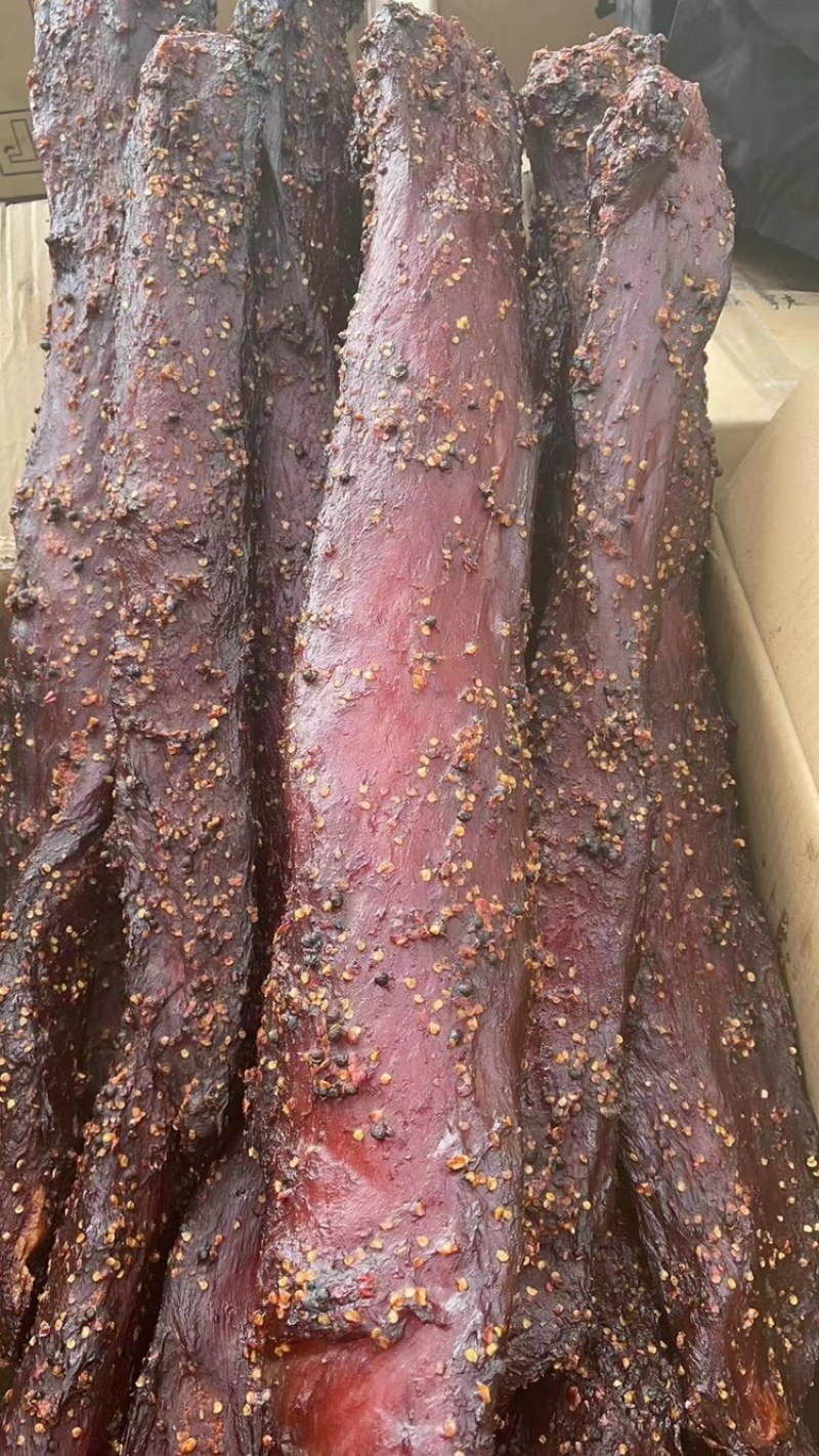 里脊麻辣大块肉，麻辣大块牛肉，麻辣五香两个口味