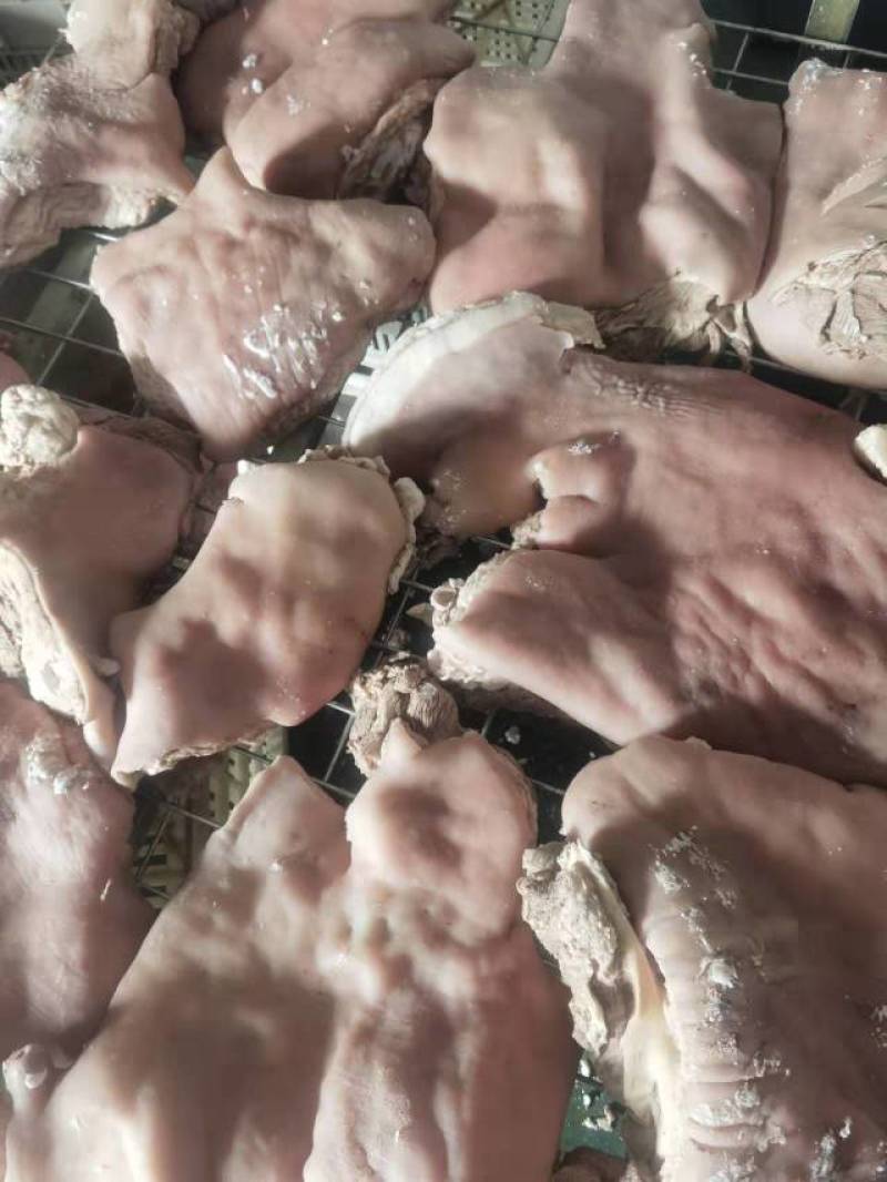 带皮熟羊肉，8成熟