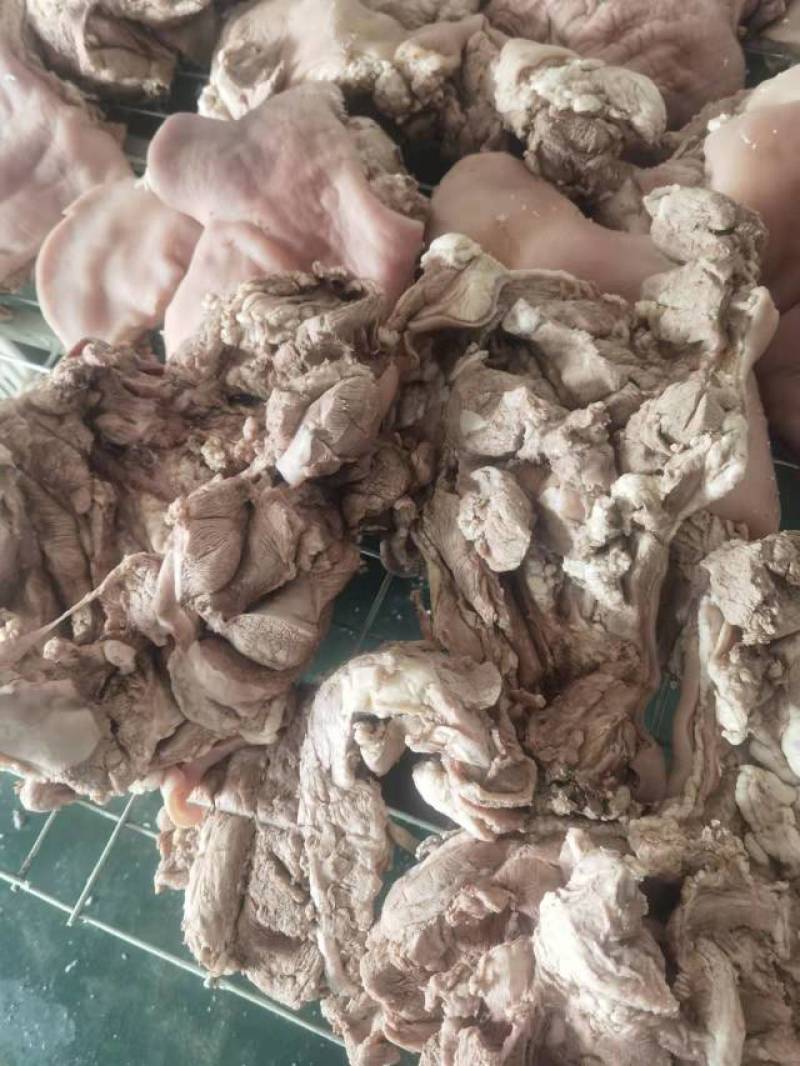 带皮熟羊肉，8成熟