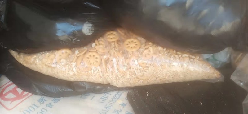 饼干下脚料，饲料原料干爽耐保存