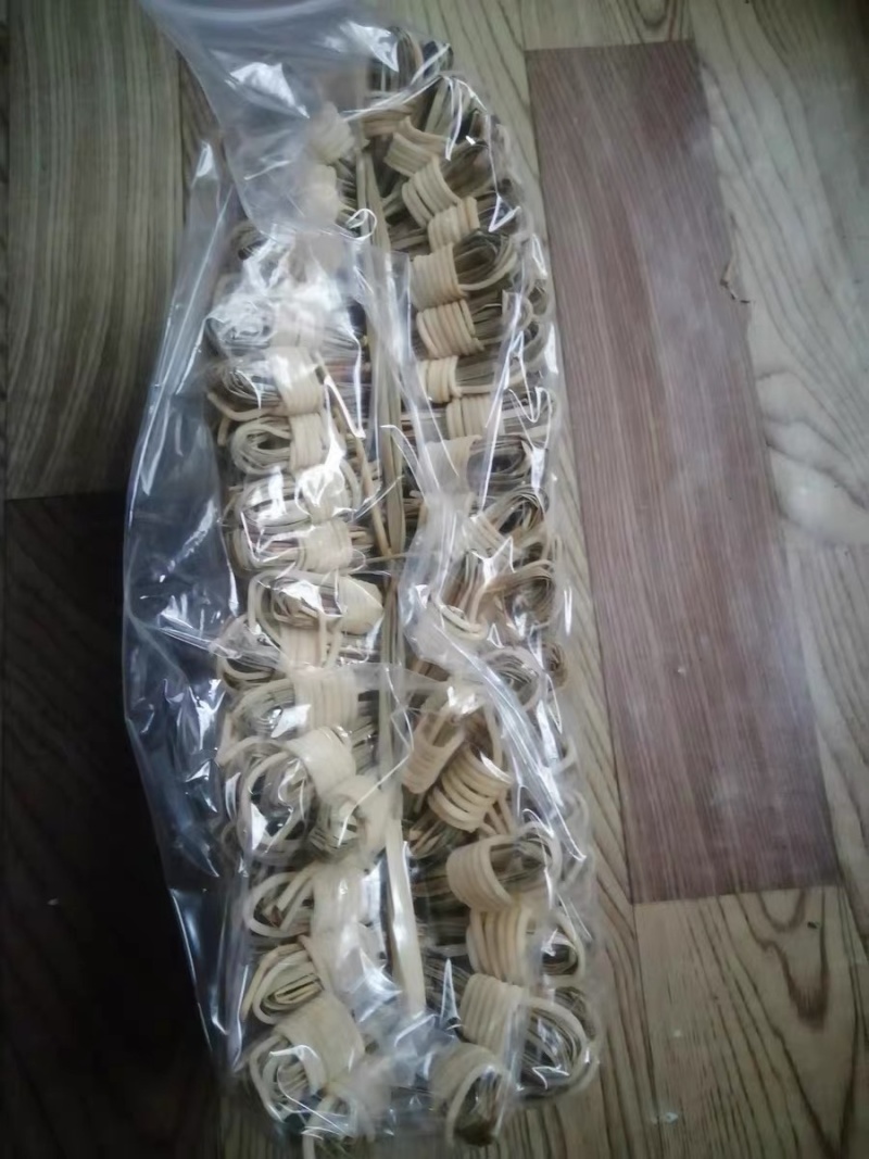 灯芯草一扎400个，不计重量，量大从优
