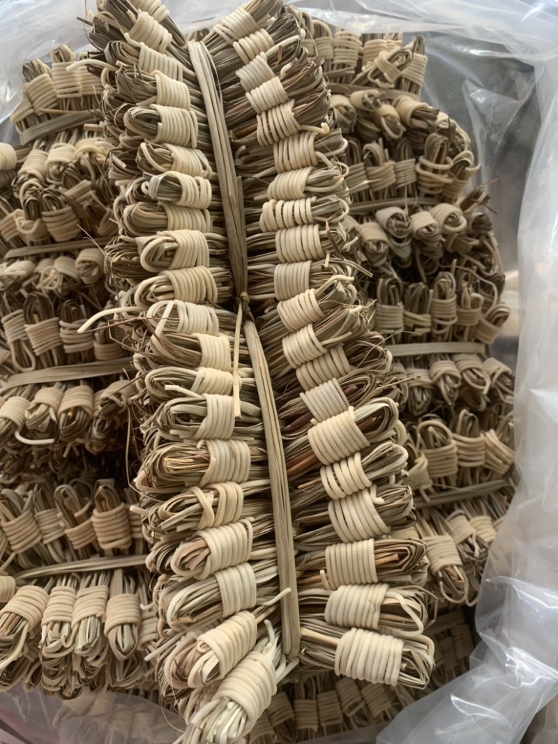 灯芯草一扎400个，不计重量，量大从优