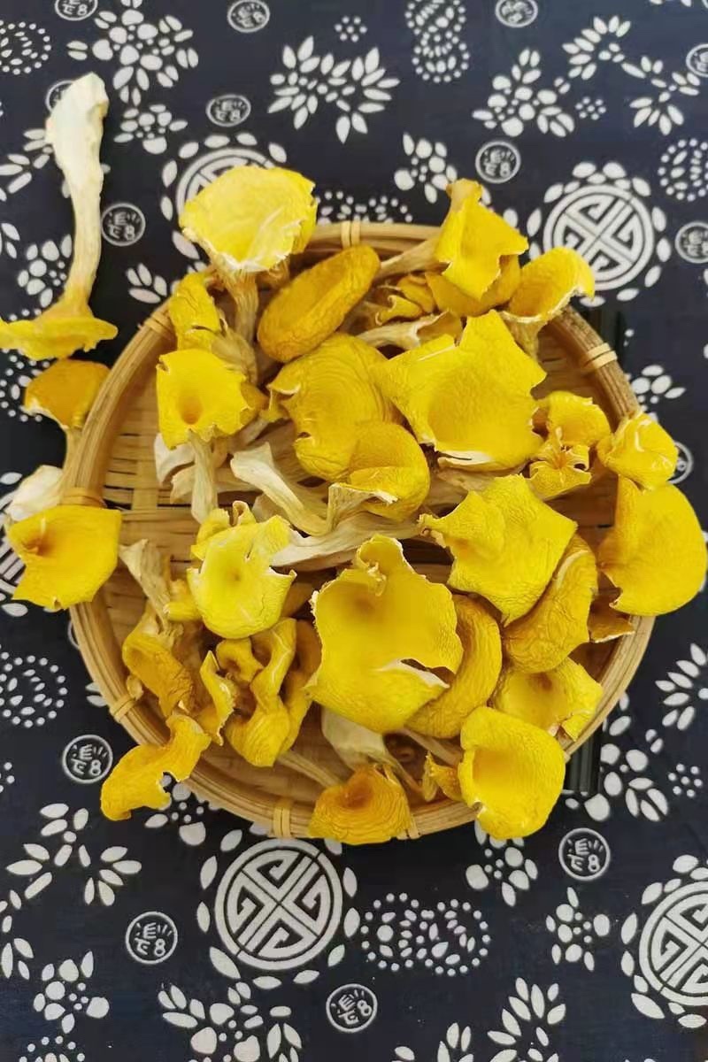 鸡油菌、各种规格齐全、照片就是实物、小包装、礼盒等