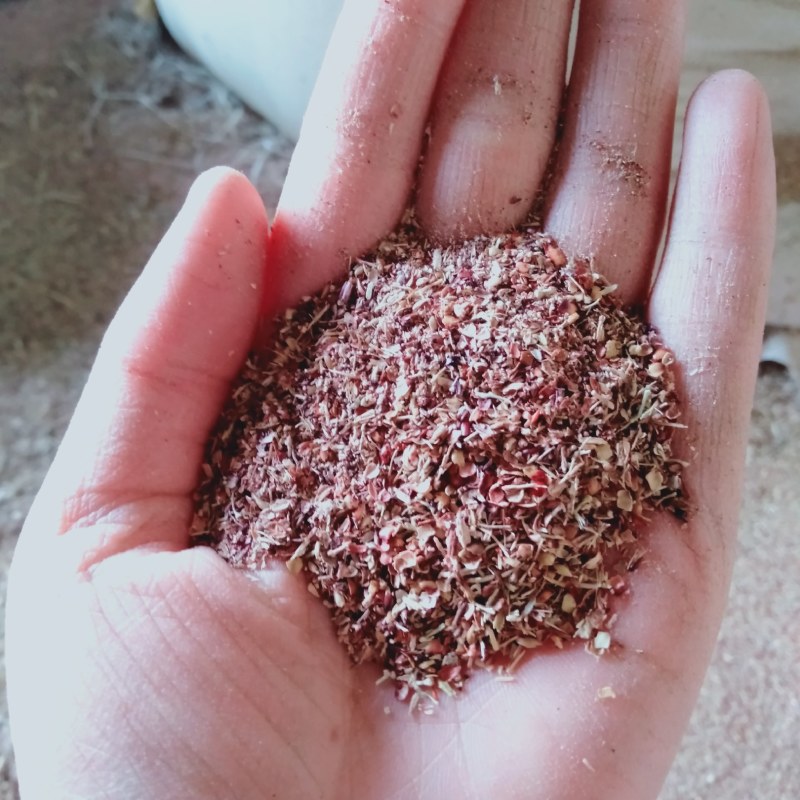 高粱糠，猪牛羊鸡鸭鹅辅助饲料，价格实惠，质优价廉！