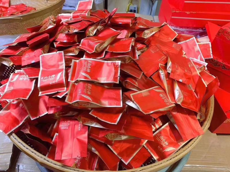 【寄样专用】铁观音大红袍正山小种金骏眉6泡品鉴装包邮
