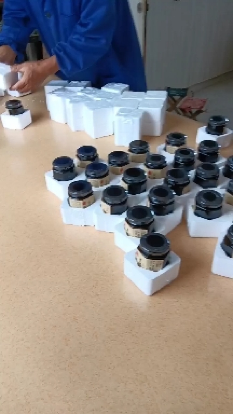 纯正宗莱阳慈梨膏(自家果园)纯手工熬制，想要的朋友约起