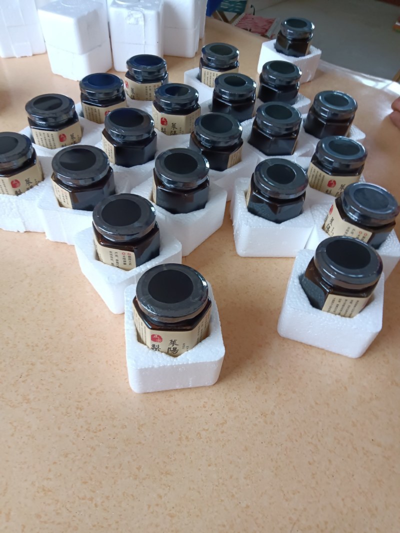 纯正宗莱阳慈梨膏(自家果园)纯手工熬制，想要的朋友约起