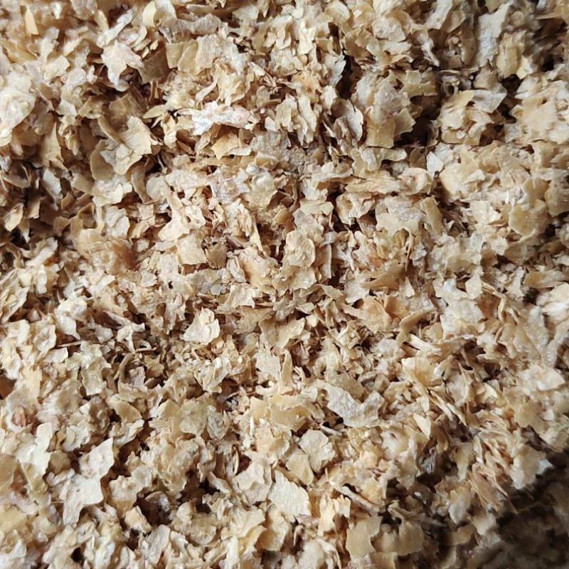 批发麸皮小麦麦麸大中小片混合麸皮禽畜养殖牛羊鸡鸭饲料