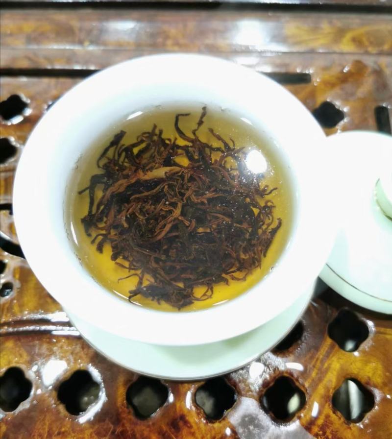 遵义红茶礼盒装特级浓香型茶叶小袋茶功夫红茶新茶