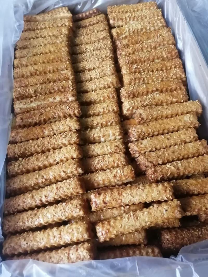 铁棍山药南瓜酥厂家山药南瓜饼摆摊夜市地摊冬季爆款闲食饼干