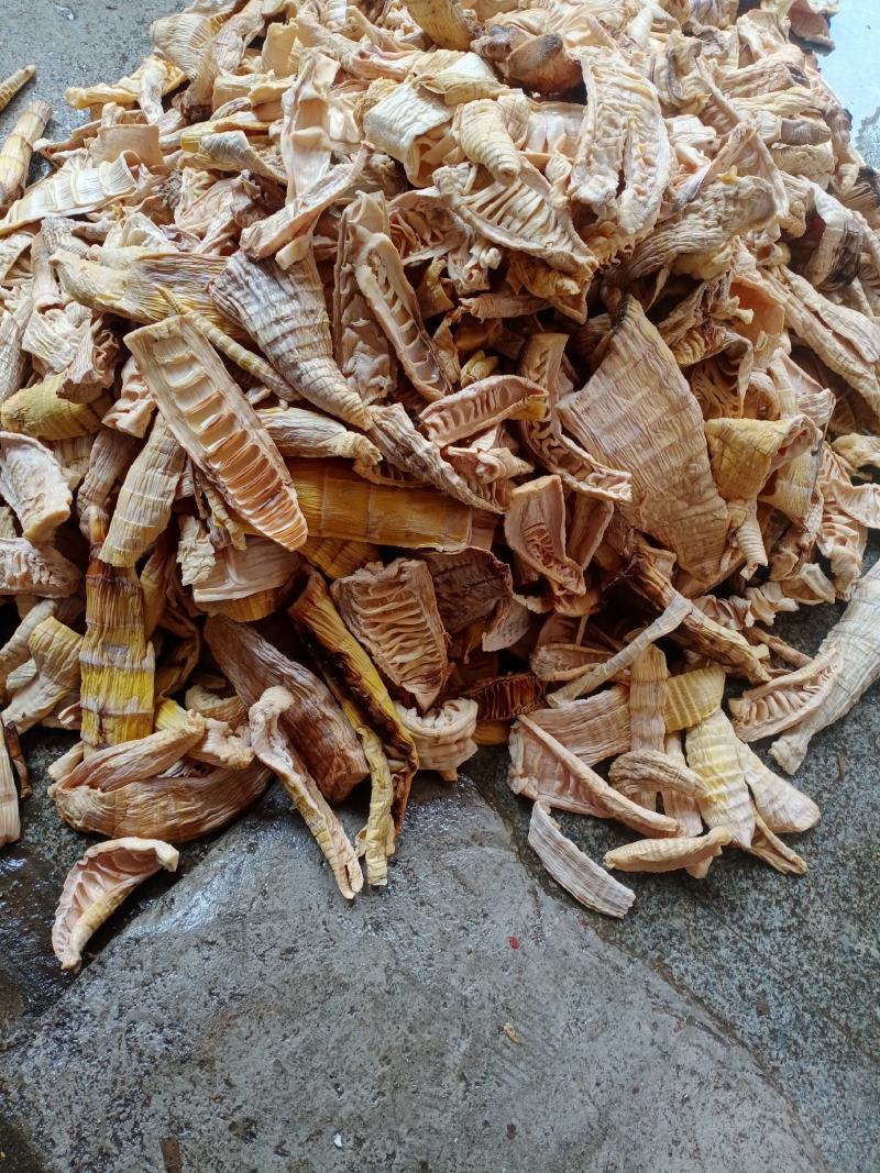 水泡烟笋，湿烟笋。无老根***（只供湖南地区）非常嫩，笋