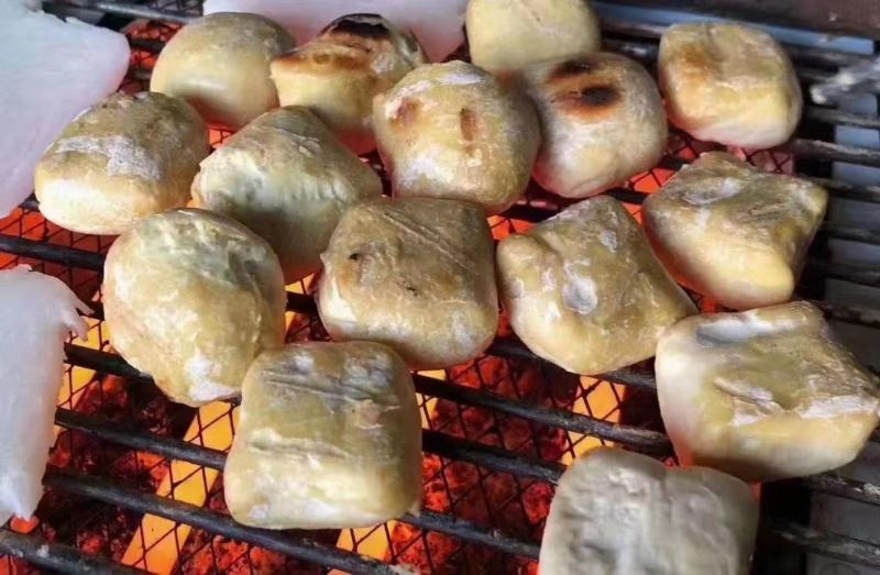 石屏包浆烤豆腐
