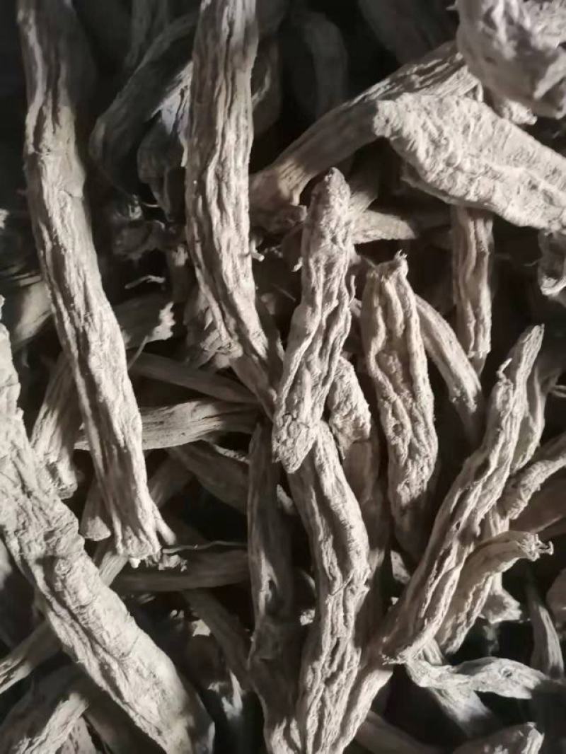 玄参炕货大量上市，通货，望诚实合作共赢，以质量说价格。