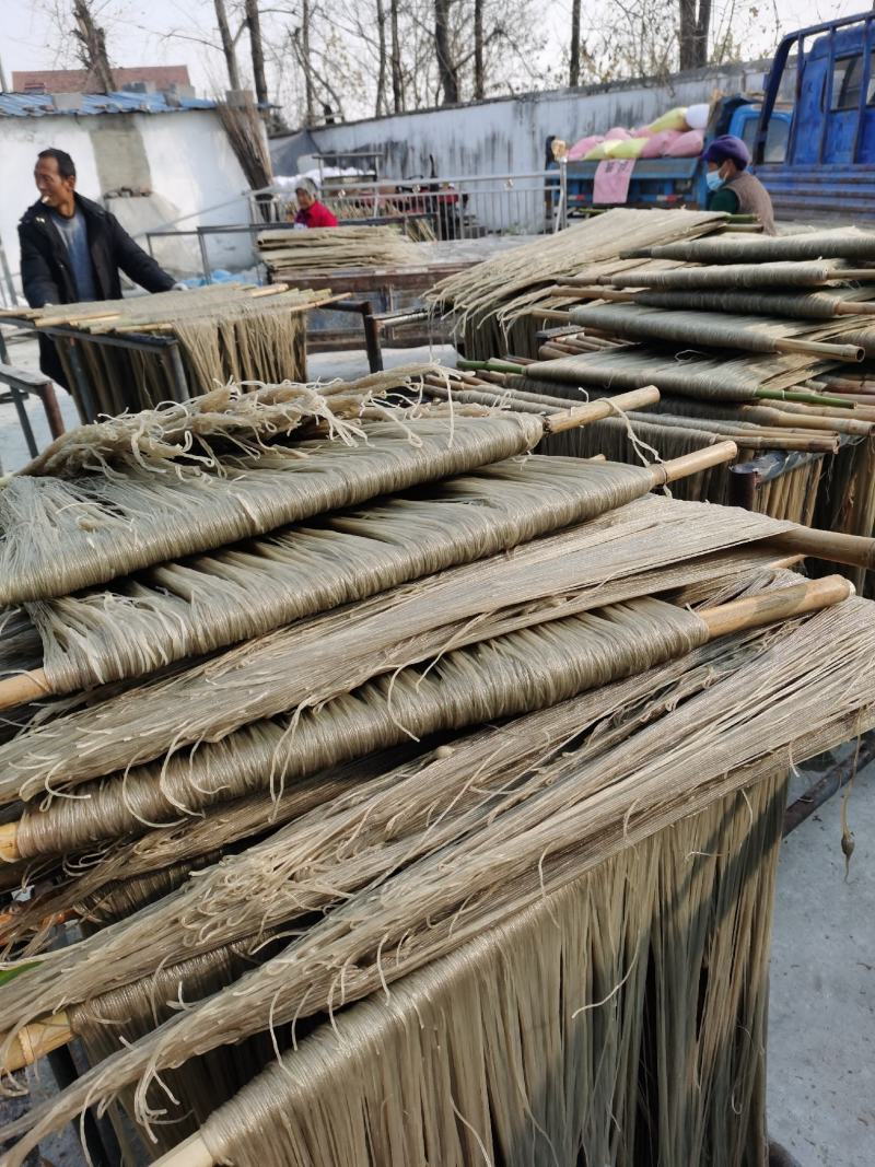 安徽正宗红薯粉丝粉条厂家直发，按需加工包装牛羊肉汤店直供