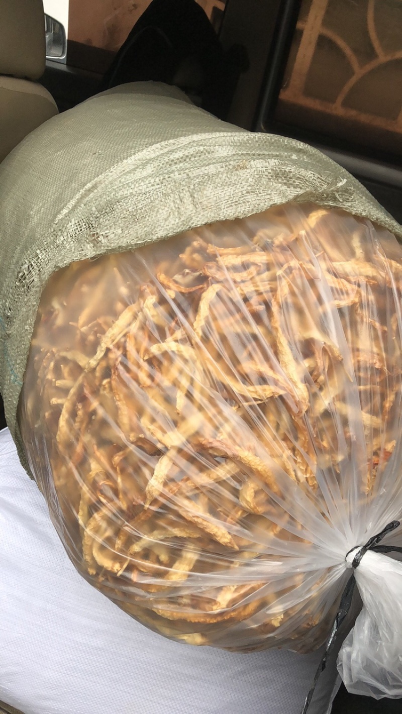 湖南特产农家干白辣椒水煮天然晒干而成口感香辣甜脆