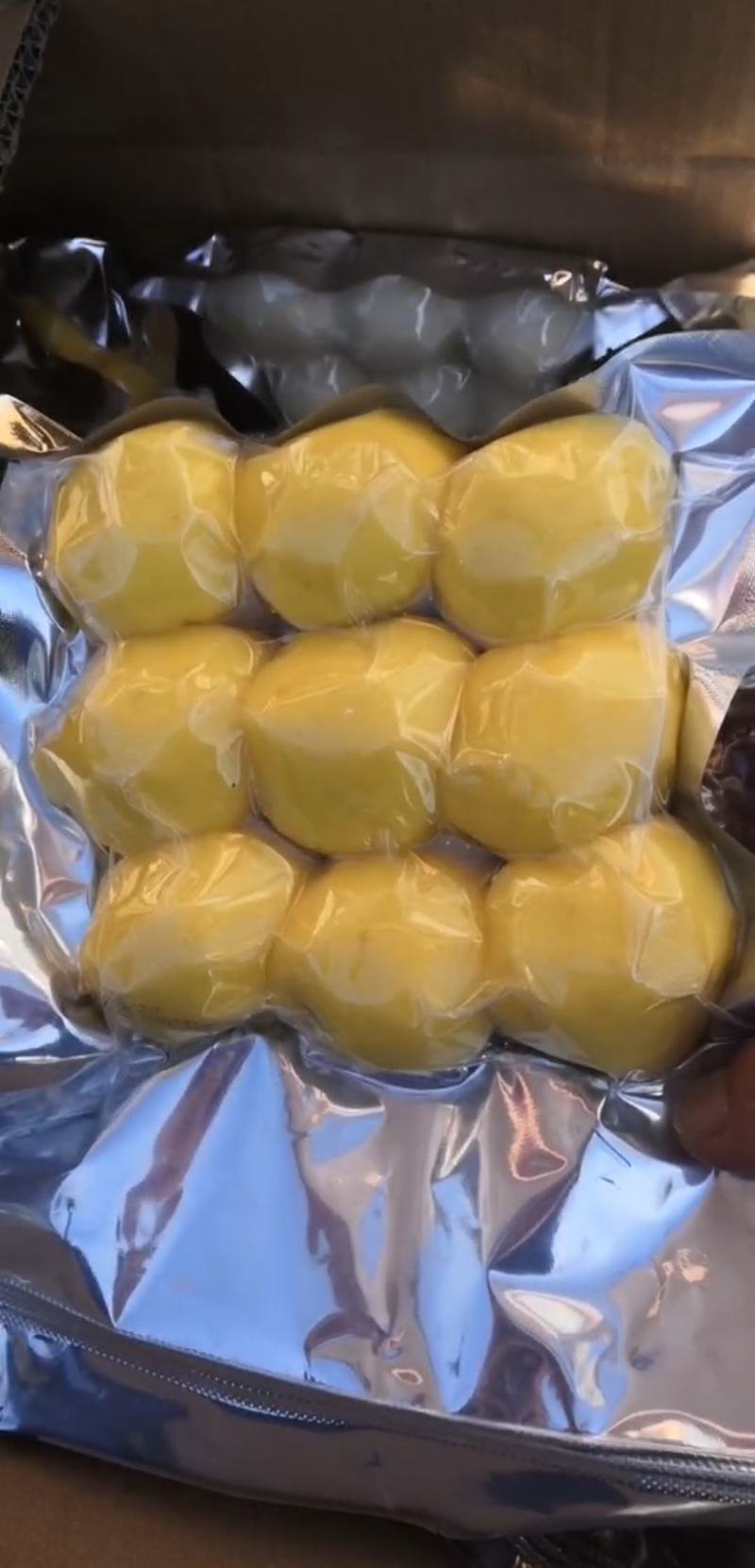 厂家批发亚沟粘豆包360克真空装