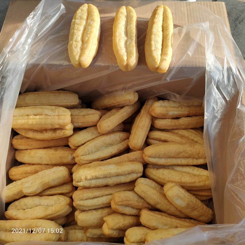 热卖网红小油条外酥里嫩，商超配送学校快餐，火锅麻辣烫食材