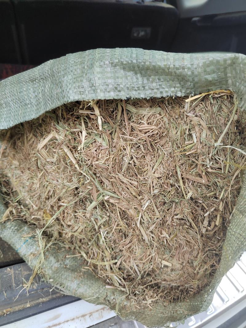 养殖用稻草，22年新鲜稻草颜色好，质量好柔丝二次加压