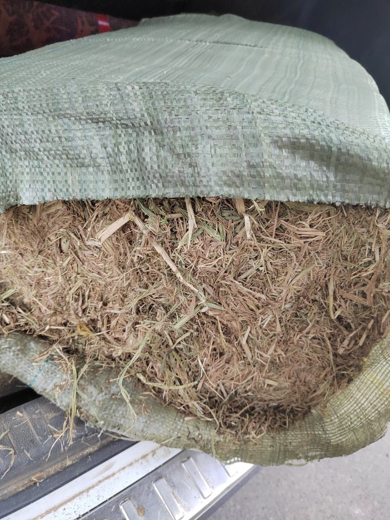 养殖用稻草，22年新鲜稻草颜色好，质量好柔丝二次加压