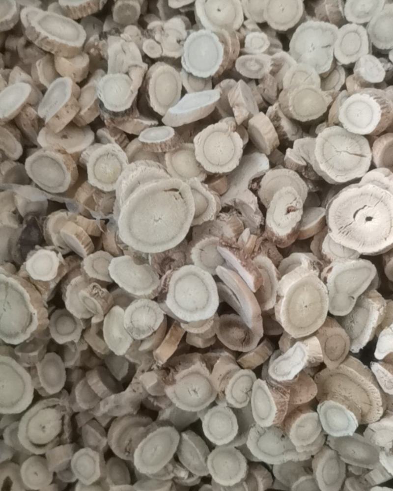 圆片黄芪，一手货源，质量保证，诚信第一。