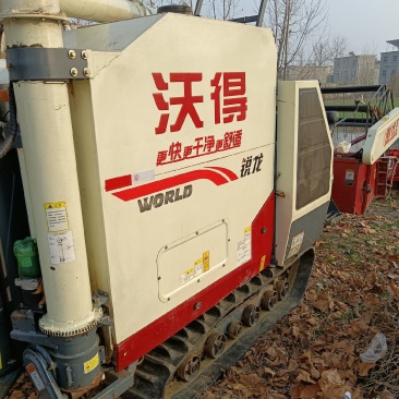 2020年沃得尊享版玉柴发动机112马力两米二割台