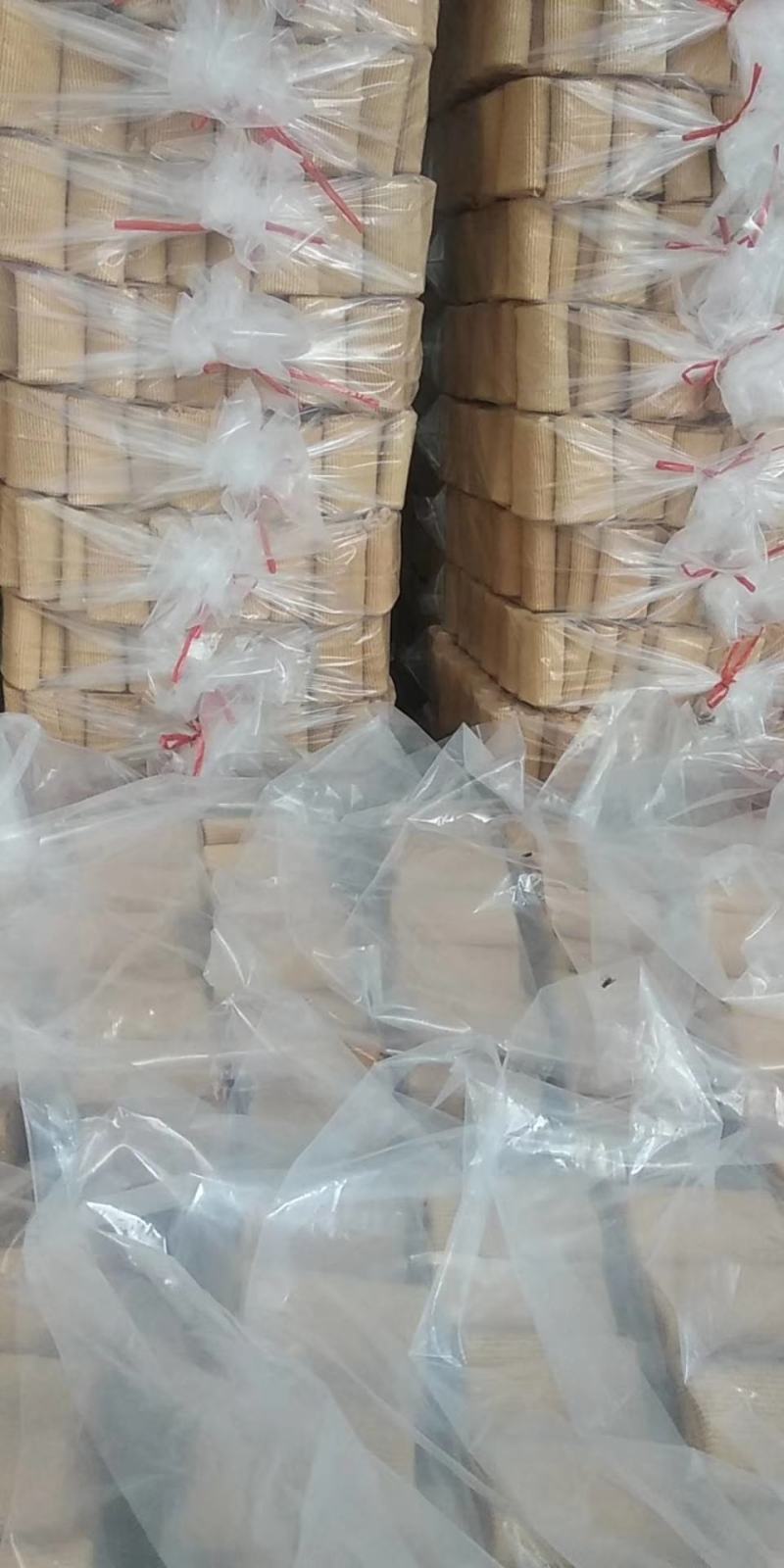 凤凰卷，鸡蛋卷，蛋卷，酥脆可口，芳香四溢，飘香十里。