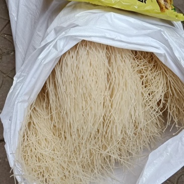 红薯粉条，质量保证，有任何质量问题包退换。