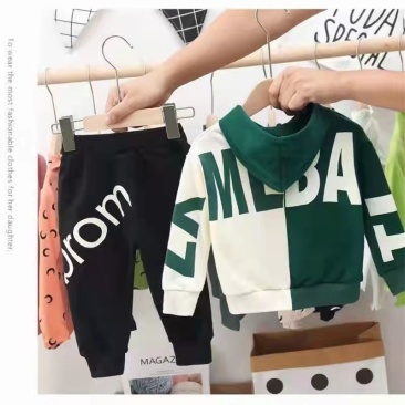 爆款儿童动运卫衣套装批发经典帽连设计优质衣卫