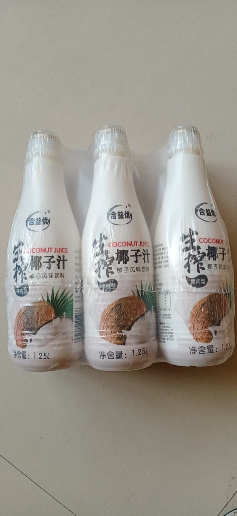 椰子汁丶乳酸菌丶复合果汁、果粒奶昔厂家直销，量大价优！