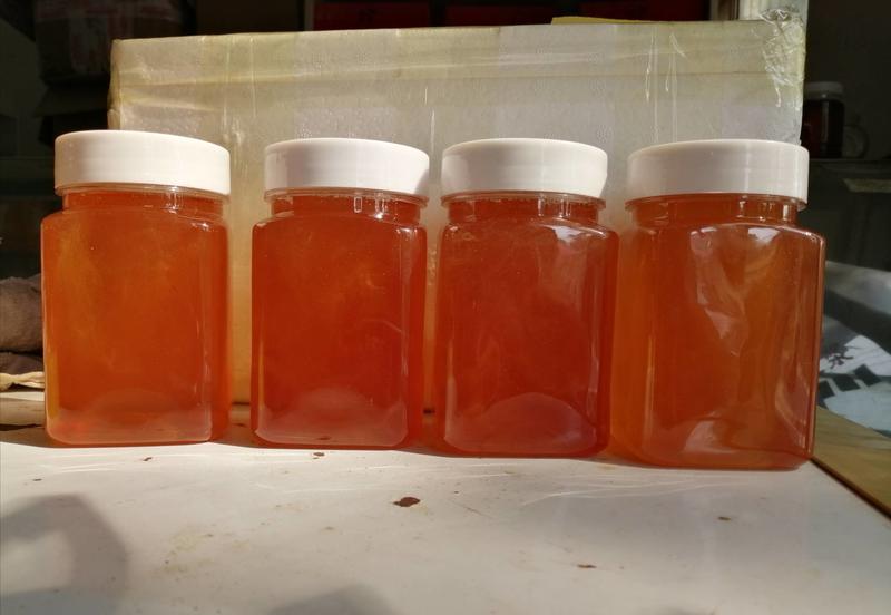 荆条蜂蜜，新鲜纯正，蜂农自产，原蜜一公斤起包邮