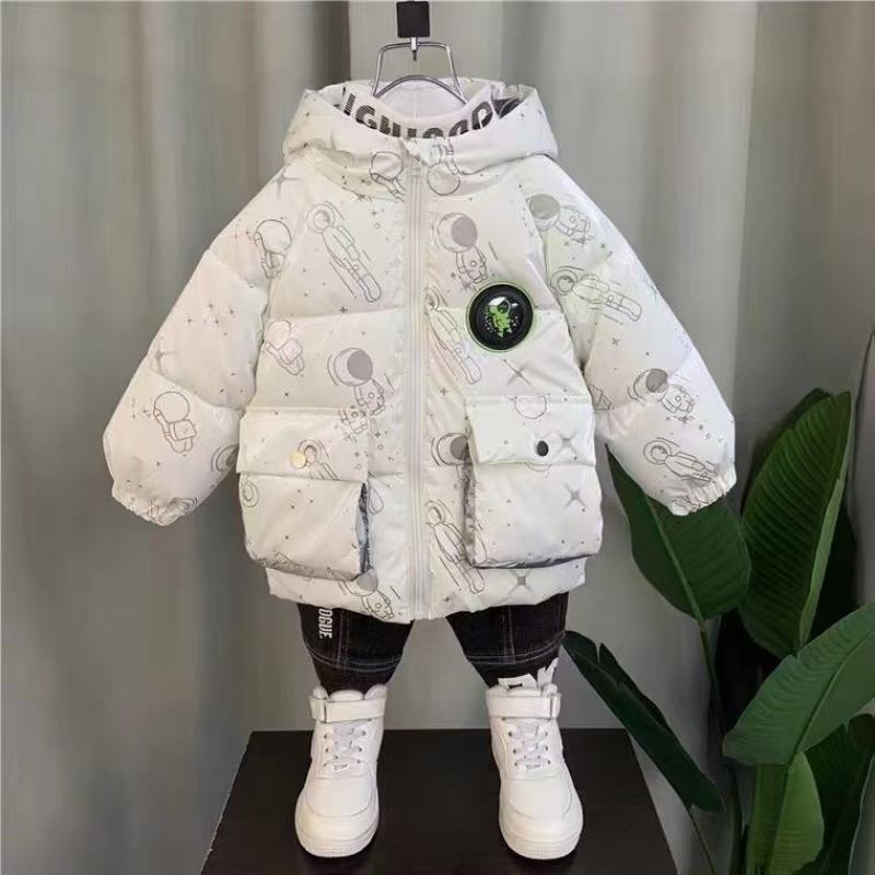 儿童时髦羽绒服外套厂价
