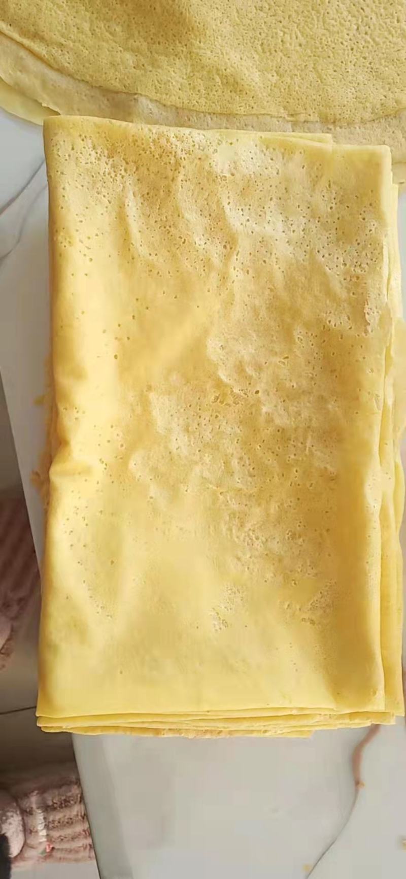 东北承德煎饼，纯手工制作，玉米面加大豆，营养丰富，适合所