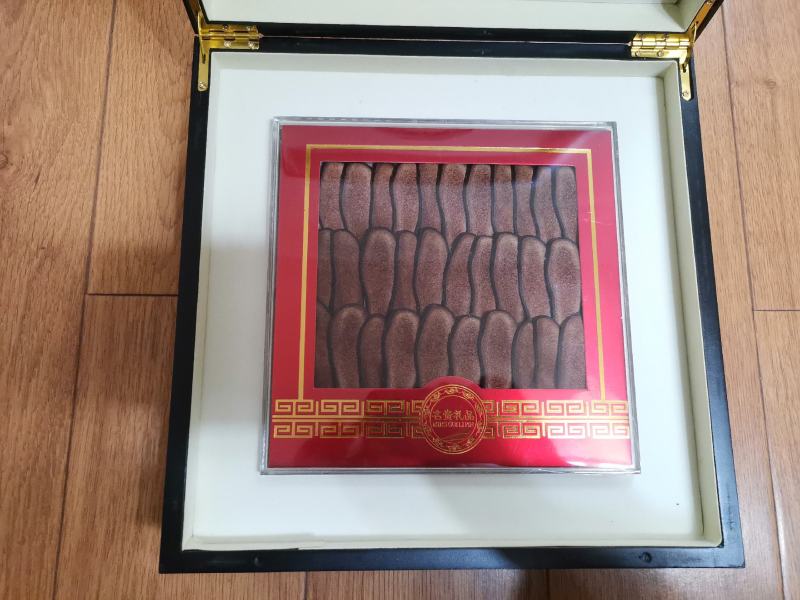 好货长白山鹿茸片，鹿茸礼盒，一瓶半斤250克，价格合理