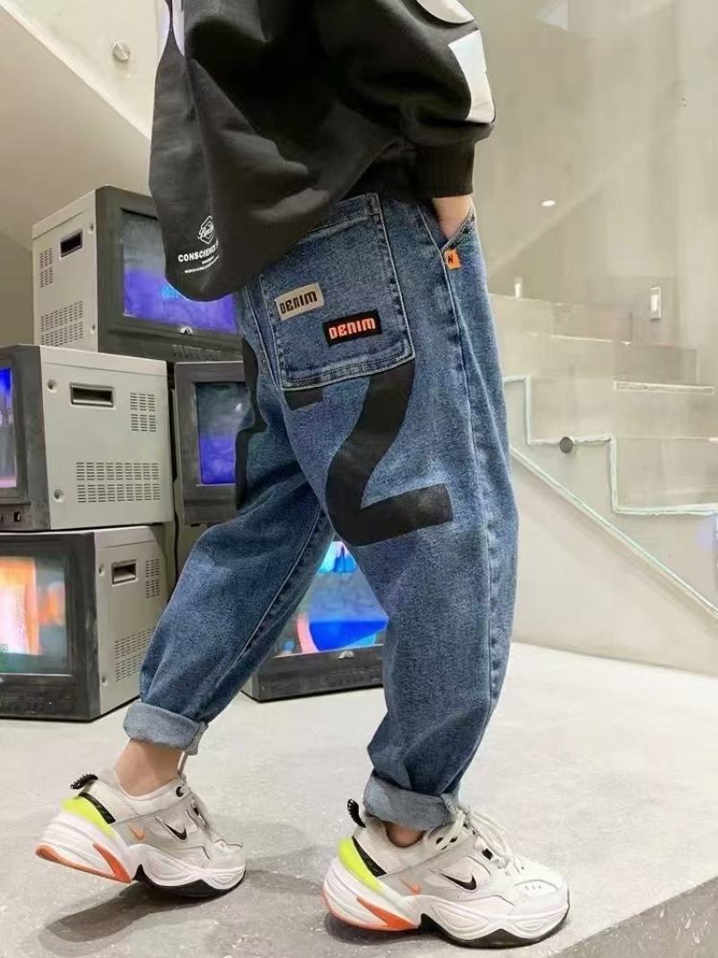 儿童版潮牛仔长裤上新韩版款式百搭潮流时尚