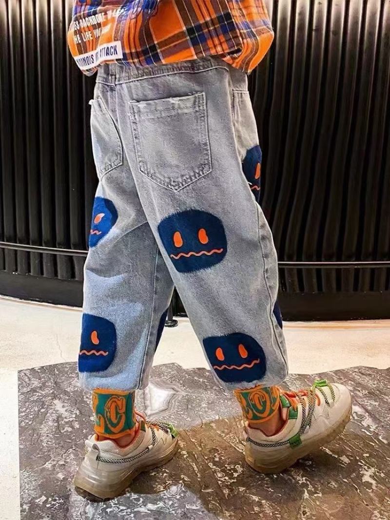 儿童版潮牛仔长裤上新韩版款式百搭潮流时尚