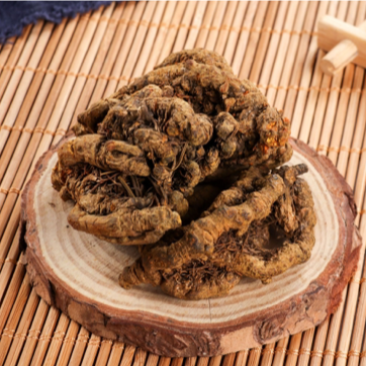 大量供应黄连个，黄连片，各种规格货源充足