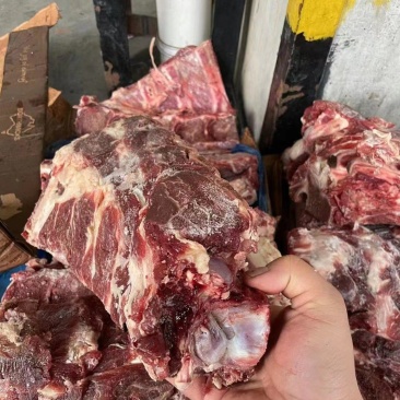 肩胛骨，满肉牛骨，满肉牛脊骨，自助，卤炖超合适