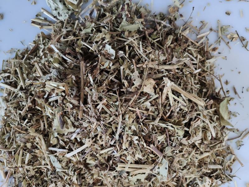 花生秧牛羊草无土无膜无霉变优质草料过筛除尘袋装压块