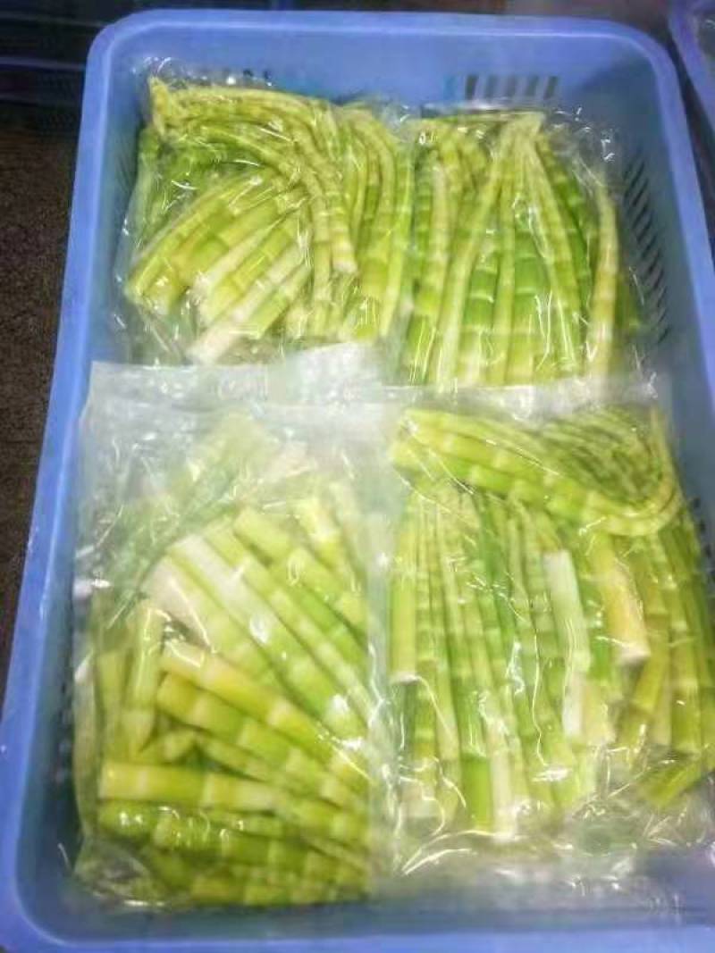 小竹笋货源充足，自家工厂生产，一手货源，脆嫩爽口