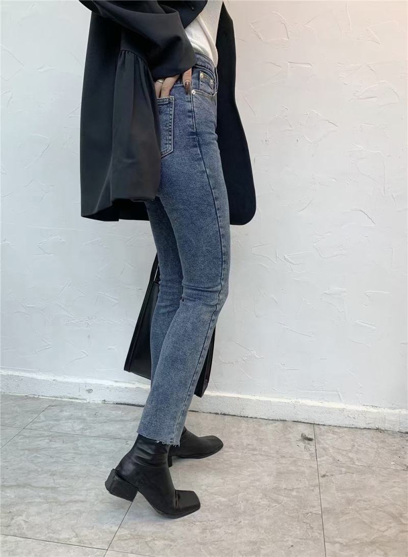 女装爆款牛仔长裤ins热卖款式百变多样