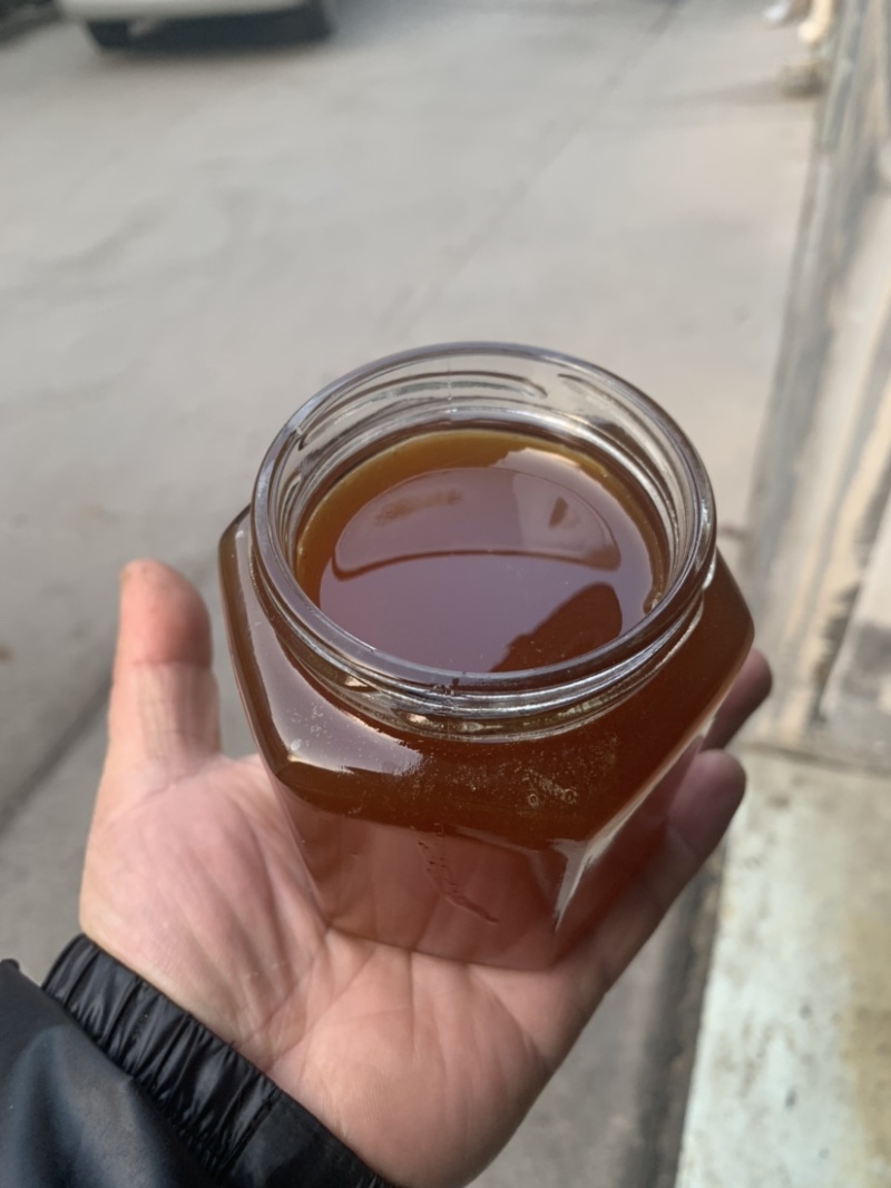 中华蜂大挂土蜂蜜农家自采保证质量原生态土蜂蜜