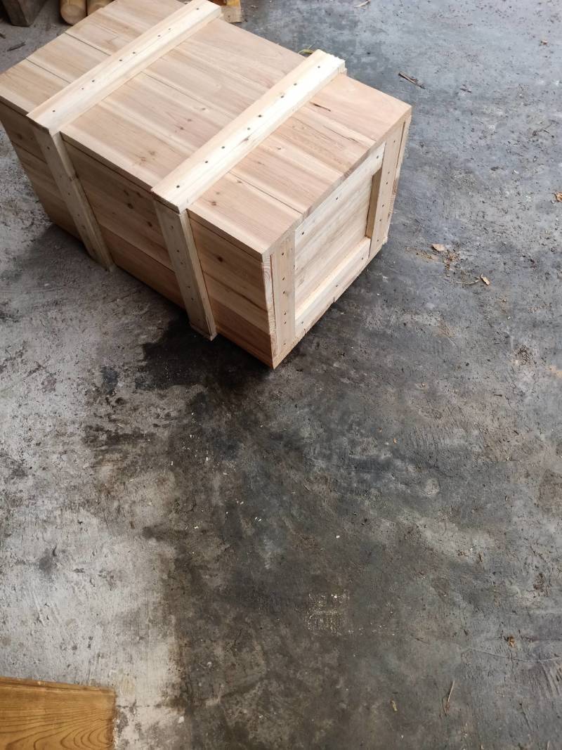 承接各种规格木料包装箱制作