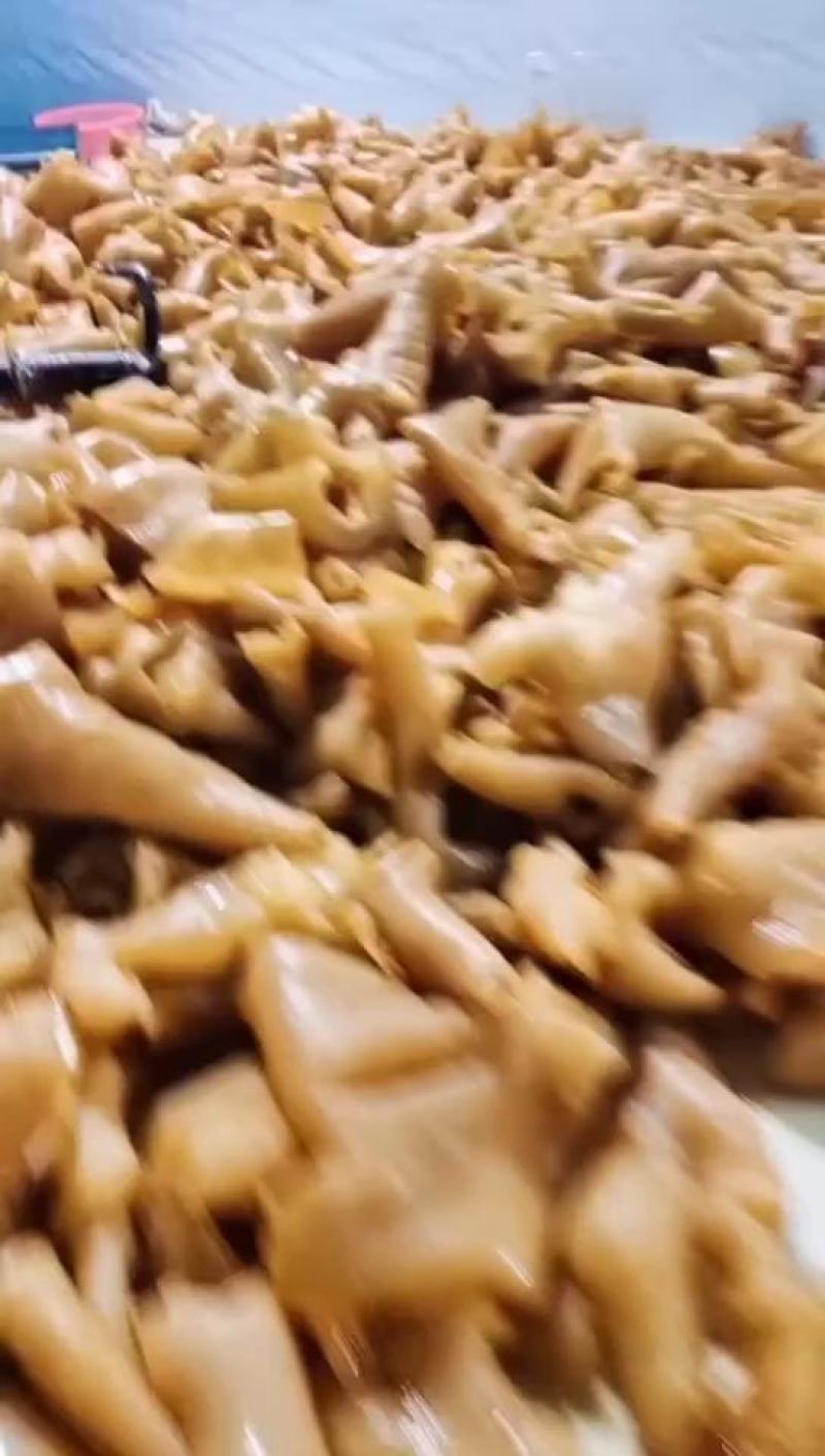 牛蹄皮，50斤一件起发，运费不包，想买几斤的建议不要拍！