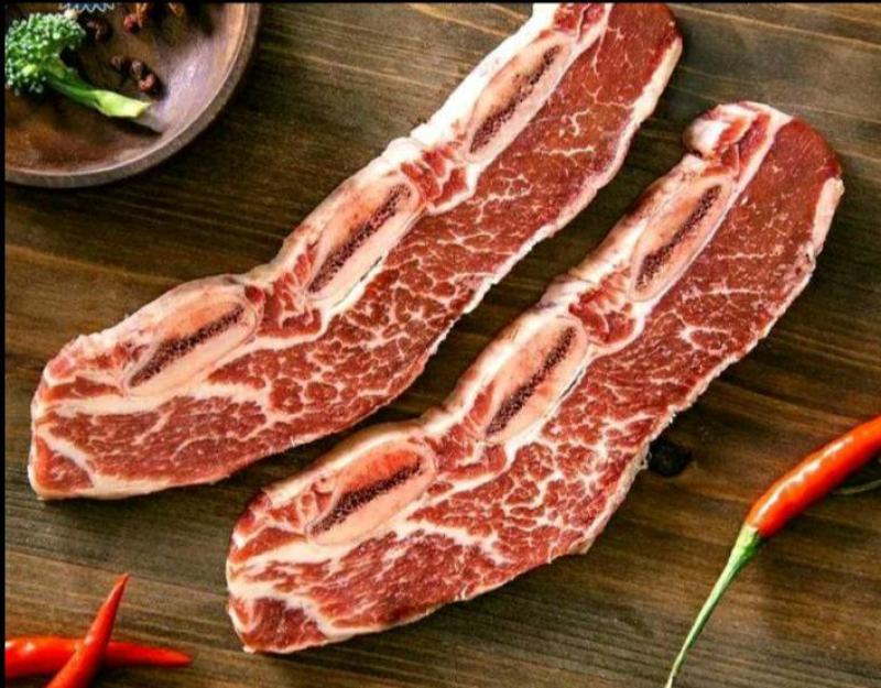 牛肉自产自销产自新疆伊犁河谷的牧民自养牛肉