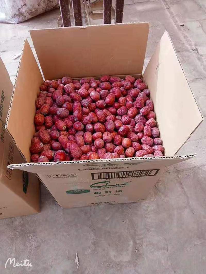 灰枣，自家种的，一般发通货，也可按需求加工