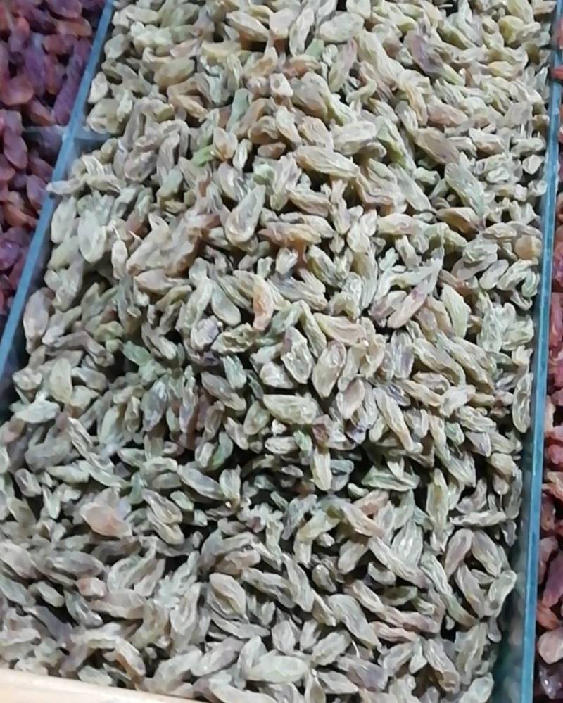 新疆吐鲁番葡萄干，一级绿香妃，2斤起发货，量多优惠多