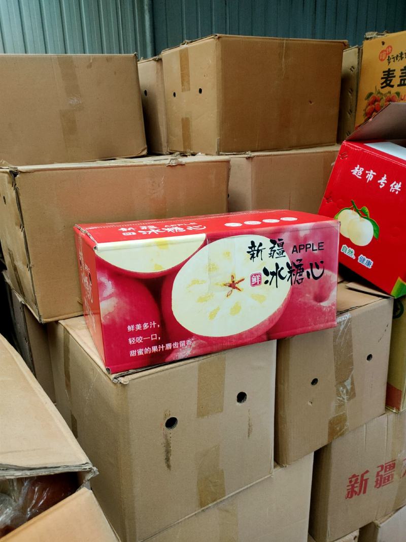 红富士冰糖心苹果大量现货供应，对接电商团购秒杀
